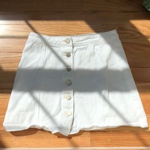 white denim skirt